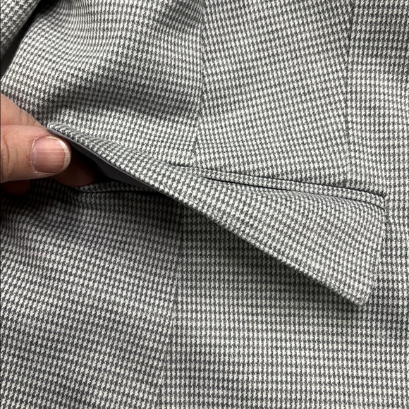 ANN TAYLOR NWOT Career Grey/White Houndstooth 2 Pocket/Button Classic Blazer 12 - Picture 5 of 16